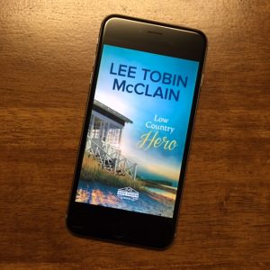 Low Country Hero by Lee Tobin McClain